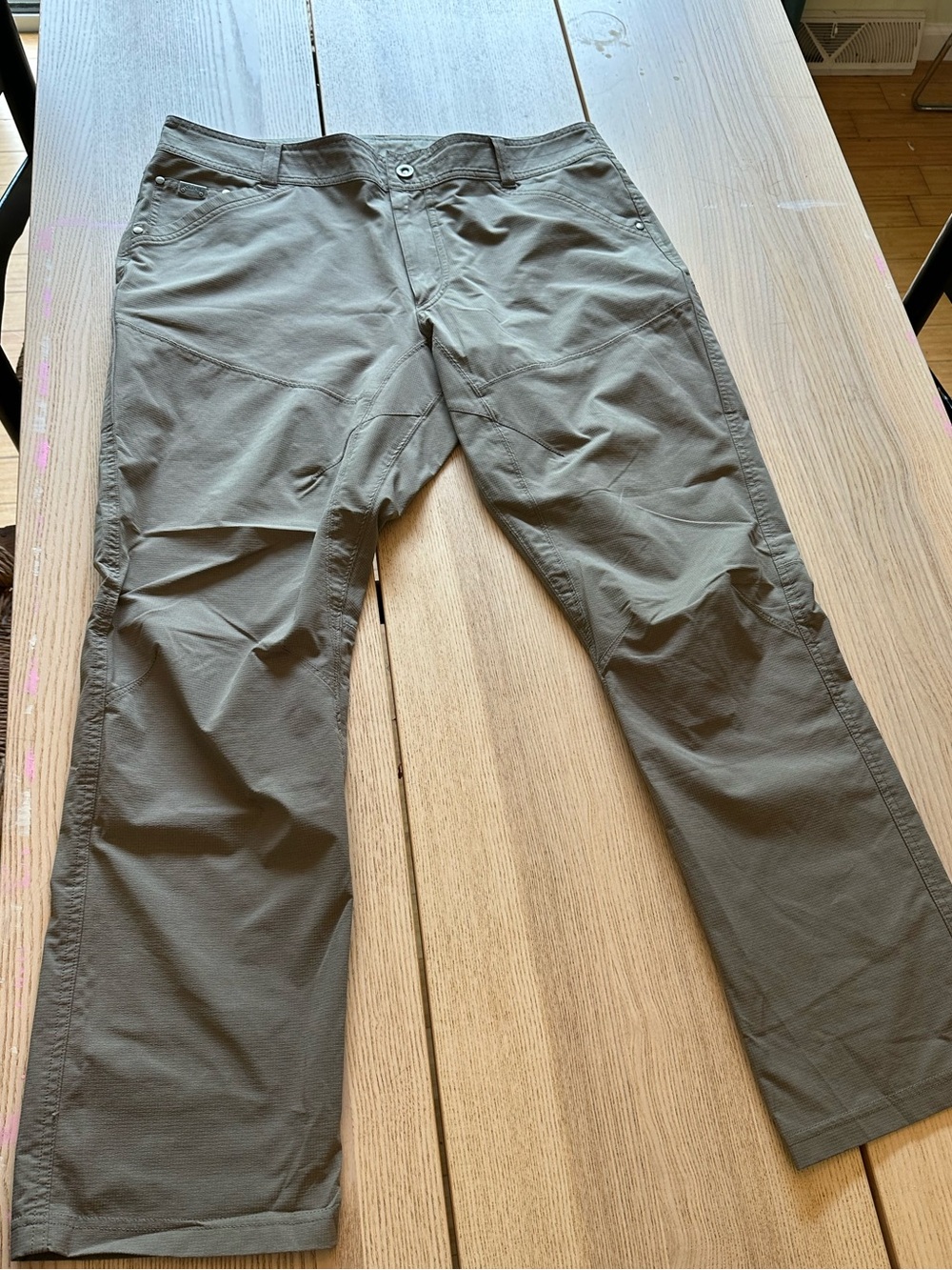 Kuhl Men's Silencer Cargo Pants in Tan